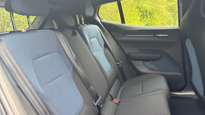 Volvo EX30 200kW SM Extended Range Plus 69kWh 5dr Auto Electric Estate